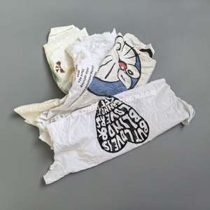 Chiffons de nettoyage industriels en coton haute performance, blancs imprimés, type T-shirt, 10 lbs par boîte - Product Image 1