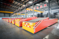 Convoyeur à bande télescopique intelligent extensible certifié CE Truelisort pour la logistique d'entrepôt et la distribution e-commerce