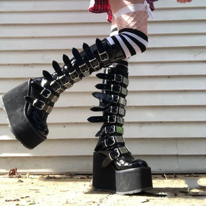 Amazon.com: Botas góticas a la rodilla para mujeres con plataforma, estilo  combate, estilo motocicleta, estilo botines : Ropa, Zapatos y Joyería