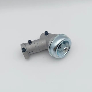 Caja de Engranajes para Cabezal de Desbrozadora G45 de 28 mm con Orificio Cuadrado, Compatible con Motosierras y Desbrozadoras R443 R436 - Product Image 6