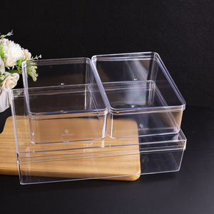 Boîte à tiramisu en acrylique transparent <span class=keywords><strong>pour</strong></span> <span class=keywords><strong>10</strong></span> <span class=keywords><strong>personnes</strong></span>, grand récipient rectangulaire <span class=keywords><strong>pour</strong></span> tiramisu, idéal <span class=keywords><strong>pour</strong></span> la présentation lors <span class=keywords><strong>de</strong></span> mariages et <span class=keywords><strong>de</strong></span> réceptions. - Product Image 4