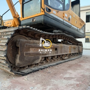 Excavadora de Ruedas Hyundai R330LC-9T Usada de Alta Calidad, Color Amarillo, Alta Potencia de Excavación, Incluye Motor y Bomba, 1 Año de Garantía - Product Image 4