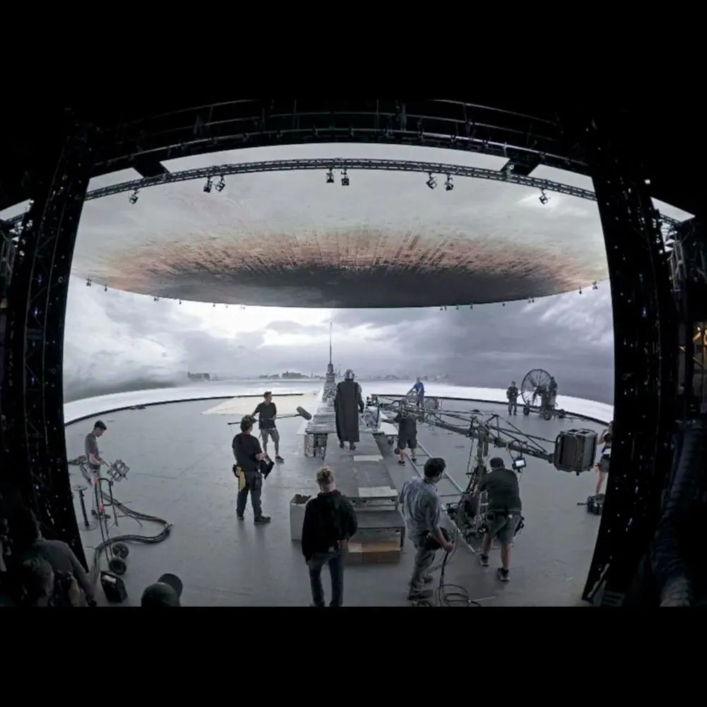 VFX आभासी उत्पादन एलईडी दीवार फिल्म स्टूडियो फिल्माने ग्रीन स्क्रीन वीडियो प्रदर्शन आभासी उत्पादन दृश्य प्रभाव के लिए पैनल का नेतृत्व किया