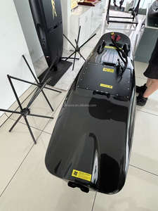 Planche de surf électrique au carbone personnalisée à grande vitesse 65 km/h à réaction Batterie 72V Conception populaire pour le surf aquatique qualifié - Product Image 3