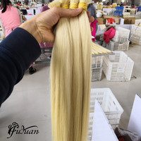 Extensions de cheveux en vrac Remy alignées sur des cuticules vierges brutes blondes de haute qualité 16 "-26" longueur Machine Double trame pour