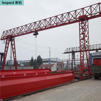 Grue portique électrique à treillis LEOPARD avec télécommande sans fil, capacité 1 tonne, grue mobile extérieure dotée d'un moteur et d'une boîte de vitesses de pointe