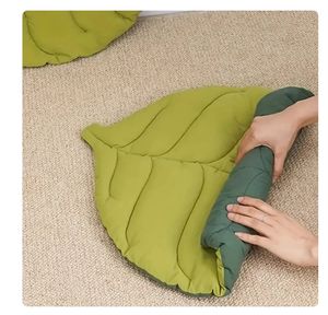 Luxuriöses Plüsch-Hundebett Katzenhaus Haustier-Sofa Stoff für Zubehör Zwinger Korb Kissen Wasserdichtes Set Camping Neuheit - Product Image 4