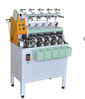 Bobineuse automatique spécialisée pour bobine Cocoon et bobineuse à utiliser avec une machine à quilting