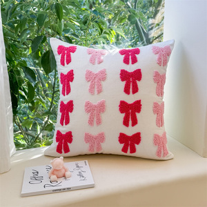 Fundas de Almohada Decorativas con Diseño de Conejito y Lazo Rosa Estilo Nórdico, Fundas de Cojín Acolchadas para Cuarto de Niños, Decoración de Sofá - Product Image 4