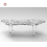 TT hochwertige Büro Hotel Outdoor Esstisch Benutzer definierte Form Schmetterling Form Dekoration transparente Acryl Tische