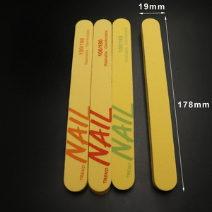 Limes à ongles sur mesure de qualité supérieure 100/180, instruments de manucure gravés sur mesure, en matériau éponge pour une perfection de la finition. - Product Image 3