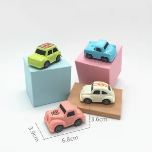 Wholesale Plastic Cartoon Retro Classic Small Car Beetle Mini Toy Kid Pull Back Inertia Car For Kids Gift