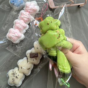 Jouets sensoriels amusants en gros pour étudiants, jouets anti-stress en silicone à récupération lente, jouets à presser pour enfants - Product Image 3