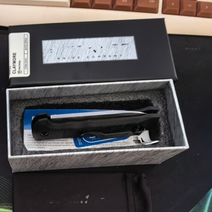 มีดพับสำหรับตั้งแคมป์รุ่น 4400 Tactical ของแท้ ด้ามจับทำจากใยไนลอนทนทาน ใบมีด S30V พกพาสะดวก ใช้ได้ทุกวัน - Product Image 3