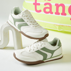 Nouvelles baskets de course rétro pour hommes, grandes tailles, à bout large, respirantes en maille, chaussures de sport décontractées pour toutes les saisons - Product Image 4
