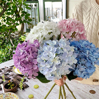Premium 16cm Artificielle Soie Hortensia Fleurs À La Main Real Touch Hortensias pour Arc De Mariage/Centre De Table Décor Fête Des Mères