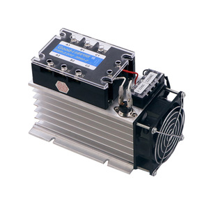 Conjunto de Relés de Estado Sólido Trifásicos con Ventilador con Rodamiento y Disipador de Calor 10A 25A 40A 60A 80A 100A 120A - Product Image 1