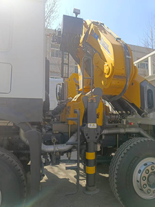 شاحنة هووو 6×4 عالية الأداء مع رافعة ذراع متمفصلة تلسكوبية 20 طن هيدروليكية ذات سطح مسطح لرفع البضائع الثقيلة - Product Image 6