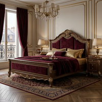 Luxuriöses Klassisches Esszimmer-Set mit Samtbezogenen Stühlen für Villa, Restaurant & Hotel FF&E-Projekte