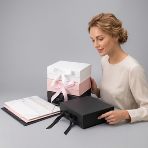 Fancy Design Empty <strong>Large</strong> Premium Magnetic Cardboard Paper Box <strong>Gift</strong> Clothes Folding Magnetic <strong>Gift</strong> Box With Ribbon <strong>Bow</strong> - Product Image 2