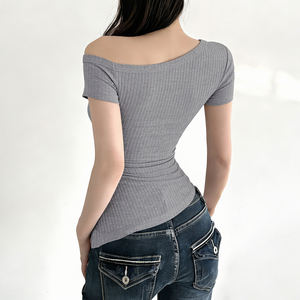 Camiseta Ecológica Casual Minimalista para Mujer, Oferta de Verano, Transpirable, Protección UV, Corte Asimétrico con Botones y Aberturas - Product Image 6