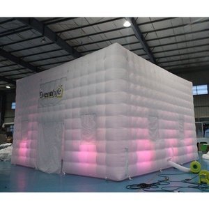 Precio de fábrica personalizado <span class=keywords><strong>gigante</strong></span> al aire libre soplar tienda de cubo LED barra inflable - Product Image 1