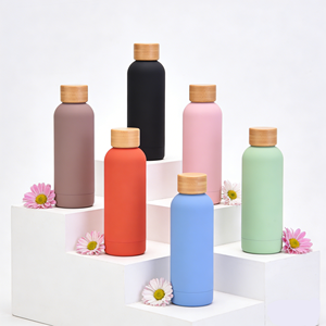 Bestseller Doppelwandige 304 Edelstahl Vakuum-Trinkflasche mit Bambusdeckel <span class=keywords><strong>Camping</strong></span>-Flasche Große Kapazität Sport-Wasserflasche - Product Image 1