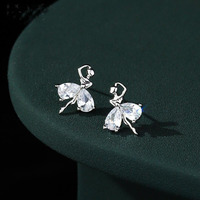 Boucles d'oreilles en argent pour fille dansante, vente en gros, nouvelles boucles d'oreilles de luxe léger, petit Design, boucles d'oreilles simples à la mode, 2022