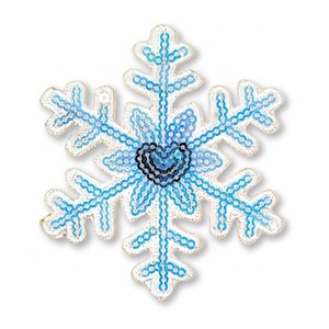 Patchs à repasser flocon de neige bleu et blanc broderie de toile décorée de paillettes pour vêtements matière plastique PVC - Product Image 1