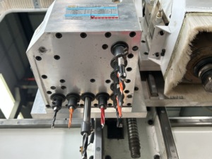 HSR Venta Caliente Máquina Router CNC de Anidamiento de 3 Ejes para Corte de Madera y Contrachapado, 9KW, con Cambio ATC para Muebles - Product Image 4
