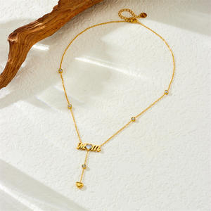 Moda mektup ve kalp kolye zarif bayan lüks elmas kolye basit paslanmaz çelik altın + püskül + kolye + kolye - Product Image 4