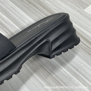 Classic Women's Thick Bottom Indoor Casual Sandals New Style All-match <strong>Platform</strong> <strong>Wedges</strong> <strong>with</strong> Non-Slip Home Outer Wear - Product Image 5