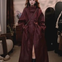 Veste longue de qualité supérieure en similicuir PU bordeaux pour femme, manteau personnalisé pour l'hiver, vêtement d'extérieur pour un usage quotidien