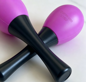 Maracas miniatures en plastique colorées avec logo personnalisé, instrument de percussion éducatif pour enfants, jouet OEM pour fête d'anniversaire ou promotion. - Product Image 4