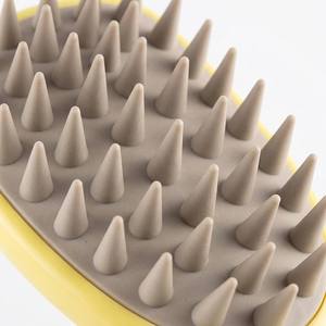 Brosse de massage du cuir chevelu en silicone avec manche en plastique, à pointes souples, pour le lavage des cheveux et le soin en profondeur du cuir chevelu sous la douche - Product Image 3