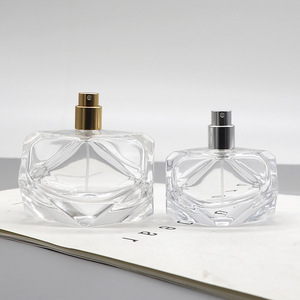 Flacon de parfum en verre carré en forme de diamant, portable, 80 ml, type baïonnette, flacon cosmétique vide disponible en capacités de 30 ml et 100 ml - Product Image 4