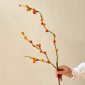 Muyu Chronicles - Rama Individual de Flor y Fruta Artificial de Espuma Plástica, Decoración Navideña de Alta Gama, Realista - Product Image 3