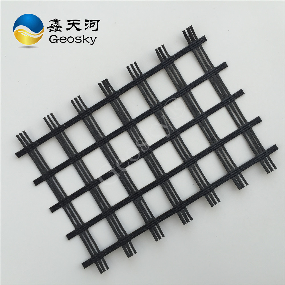 Black Biaxial Warp Knitted Polyester Geogrid with PVC Coating for Road Construction