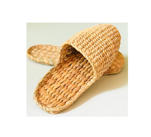 Pantoufle de jonc de mer de jacinthe d'eau de tendance de mode avec des pompons pour l'importation du Vietnam de saison d'automne et de printemps - Product Image 6