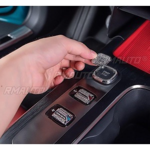 Pegatina interior con incrustaciones de diamantes para botón de control central de Xiaomi Su7, accesorio de modificación con pegatina de diamante para el botón de arranque. - Product Image 1