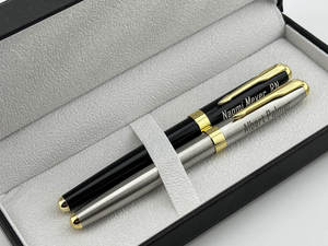 Ensemble de stylos écologiques personnalisés et durables, stylo en métal promotionnel avec logo personnalisé, stylet en métal avec étui, ensemble cadeau - Product Image 5