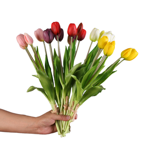 5 têtes tulipe fleur Bundle tulipes en plastique artificielles 40cm Real Touch pour le jour du poisson d'avril - Product Image 1