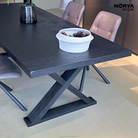 Table à manger NORYA de style farmhouse moderne avec finition en bois foncé et base en X pour salle à manger, chaise et table en bois