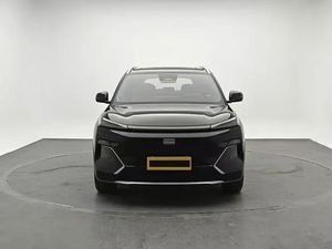 Geely Galaxy Starship 7 EM-i 2026, SUV Híbrido Más Vendido, 135 km de Autonomía, Carga Inalámbrica para Teléfono, Entrada sin Llave - Product Image 2
