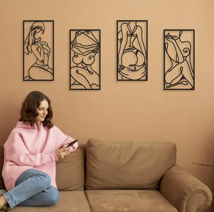 Soyut ve minimalist kadın vücut hatları ile özelleştirilmiş lazer kesim metal duvar banyo duvar tablosu