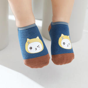 Bonne qualité yunshan printemps/été nouveau sol pour enfants dessin animé bébé bébé maison antidérapant bambin <span class=keywords><strong>bateau</strong></span> chaussettes coton soc - Product Image 3