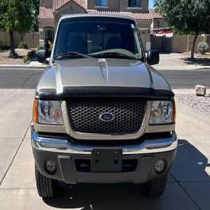 <span class=keywords><strong>Camioneta</strong></span> Ford <span class=keywords><strong>Ranger</strong></span> XLT SuperCab de <span class=keywords><strong>Doble</strong></span> <span class=keywords><strong>Cabina</strong></span> USADA - Product Image 1