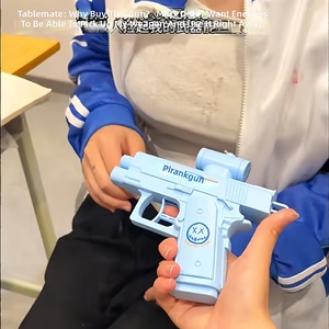 Nueva Pistola de Agua Creativa de Doble Cara, Material EVA, para Niños, Truco Táctico, Rociador de Agua Inverso - Product Image 3
