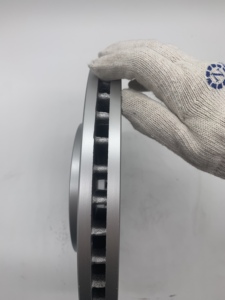 Realizar kits de actualización de sistema de frenos de gran tamaño 45251TB0W00 disco de freno perforado y ranurado deportivo para B Mercedes Suzuki Honda - Product Image 2