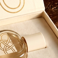 Boîte à parfum rigide de luxe sur mesure, style livre blanc magnétique, boîte fermée, présentation pour emballage cadeau de parfum